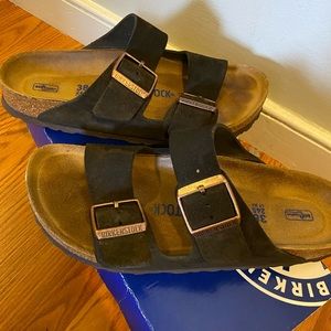 Birkenstock Arizona BS Mocha . Great condition,size 38